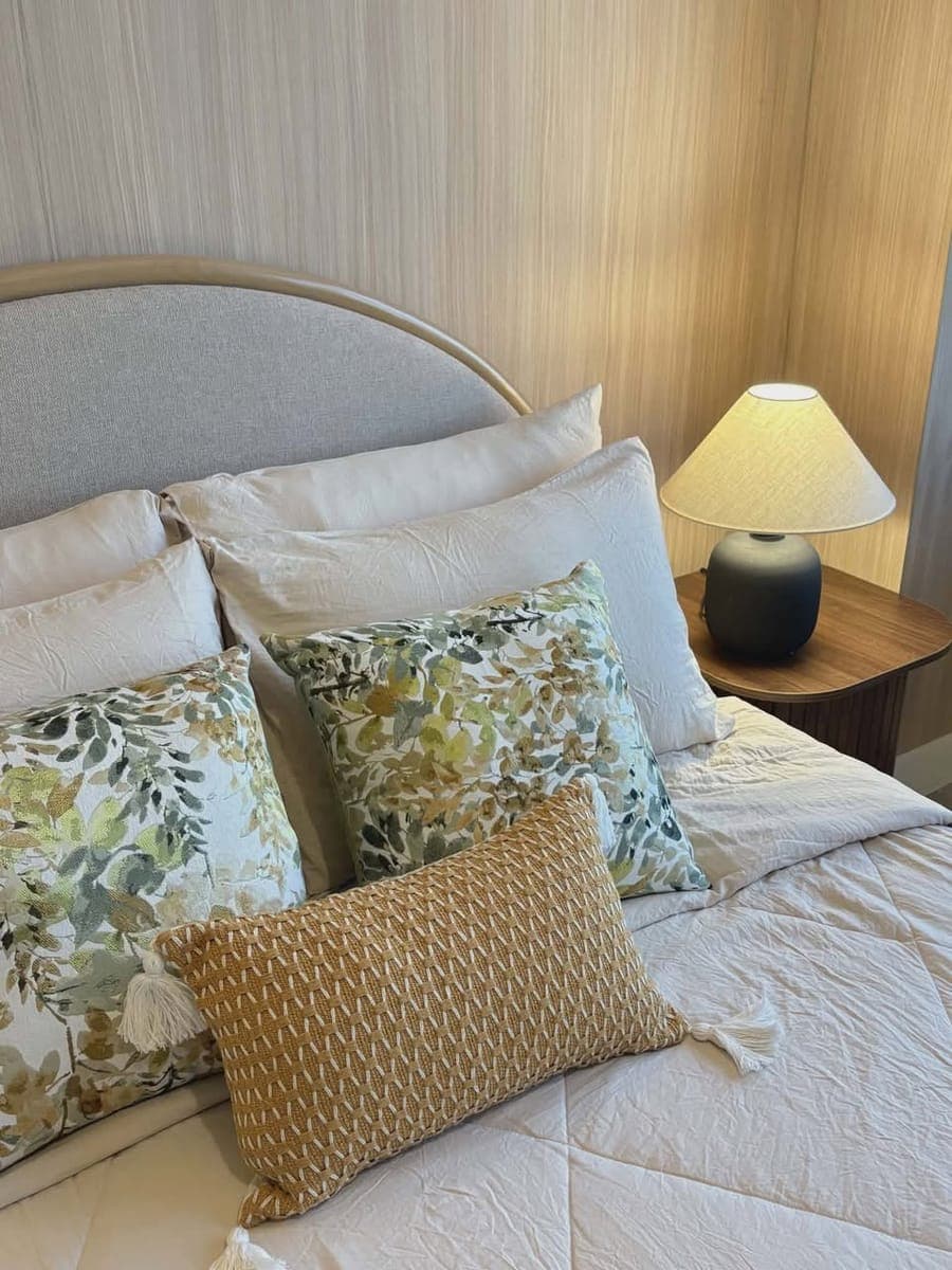 FOR RENT – 1-BEDROOM CONDOMINIUM WITH PARKING - photo 3