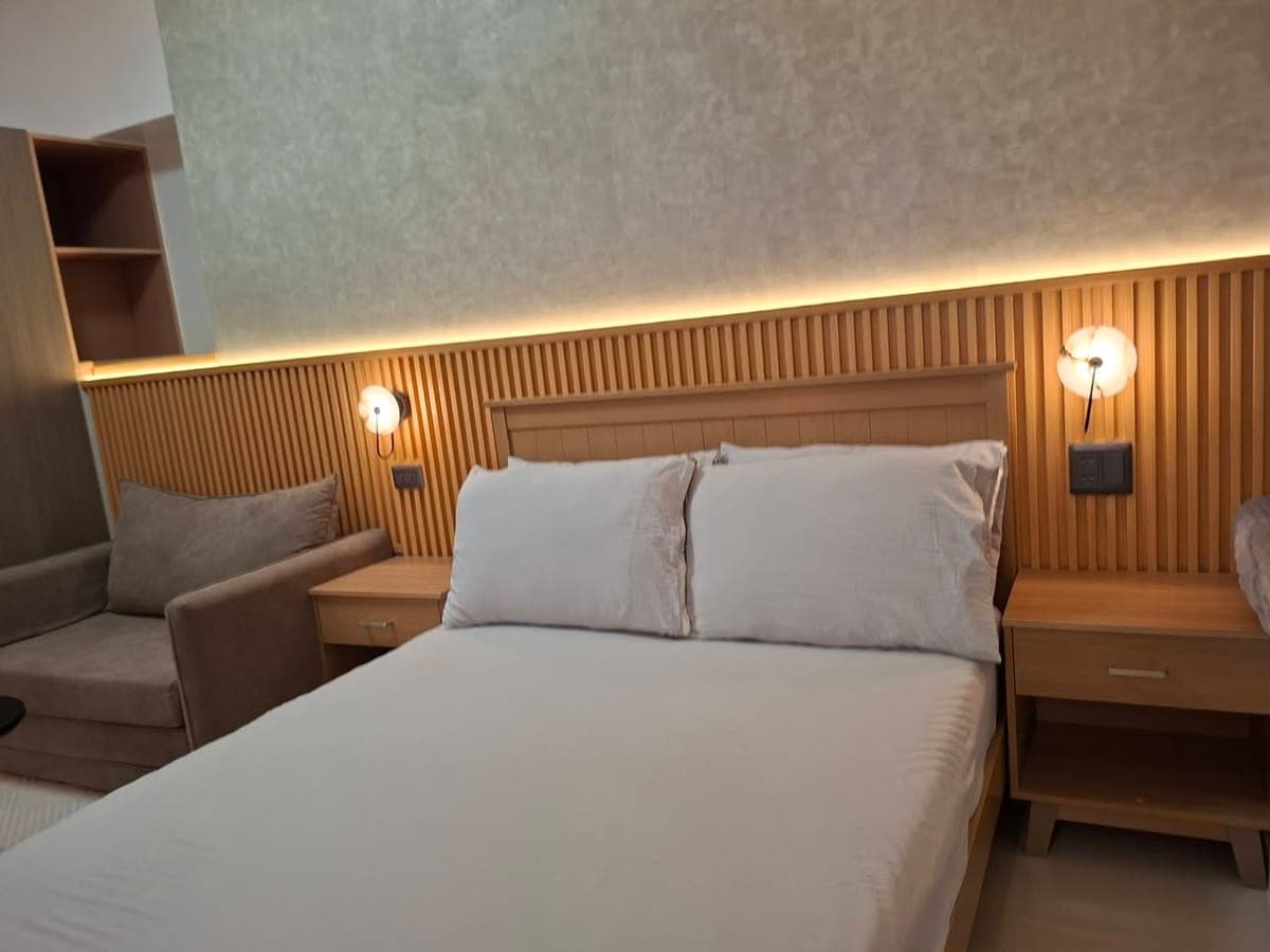 Be the first to rent our new studio unit at Mandani Bay Quay Tower 1 - photo 2