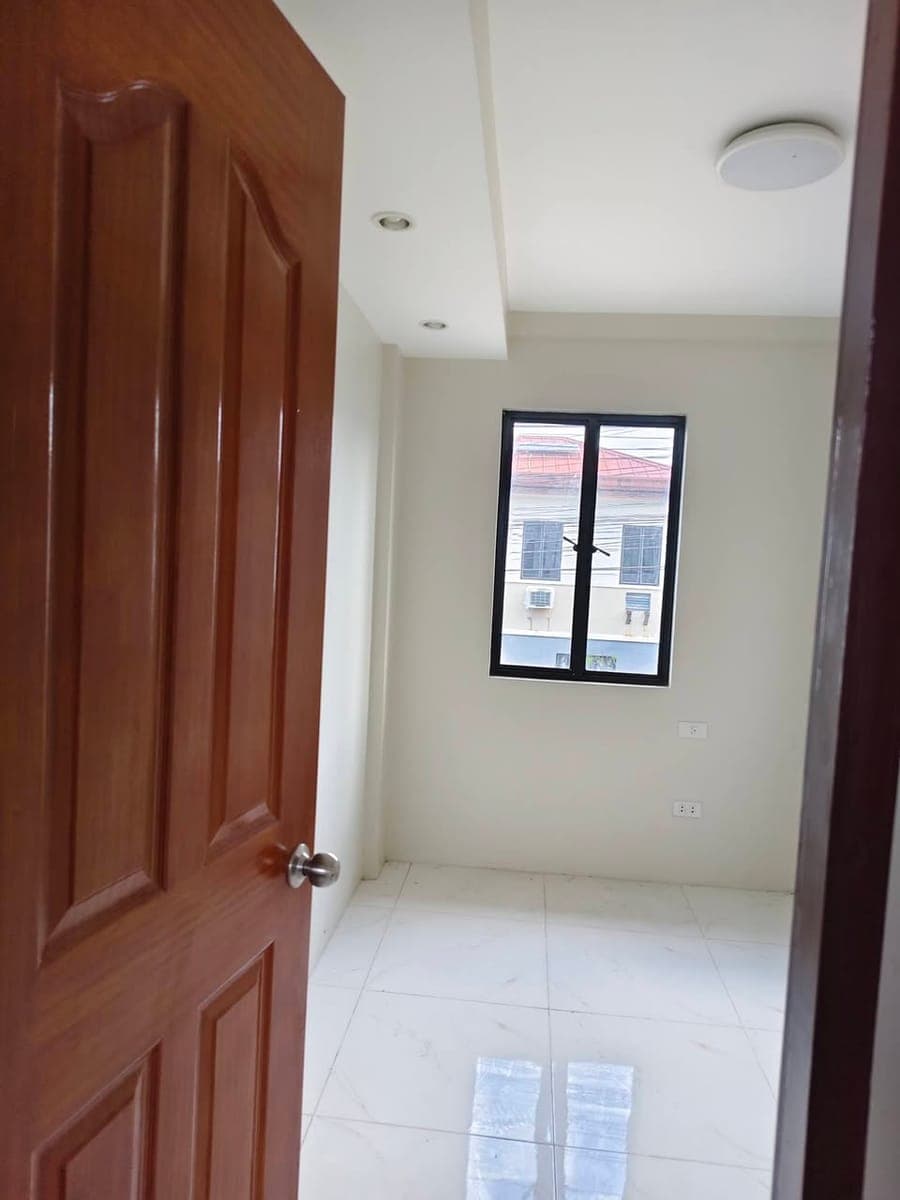 House for rent - photo 3
