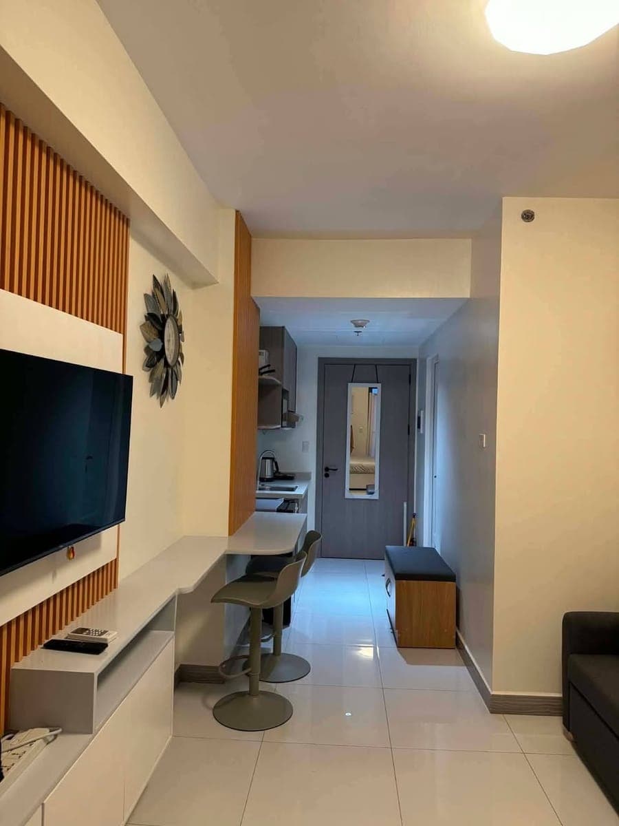 FOR RENT - photo 2