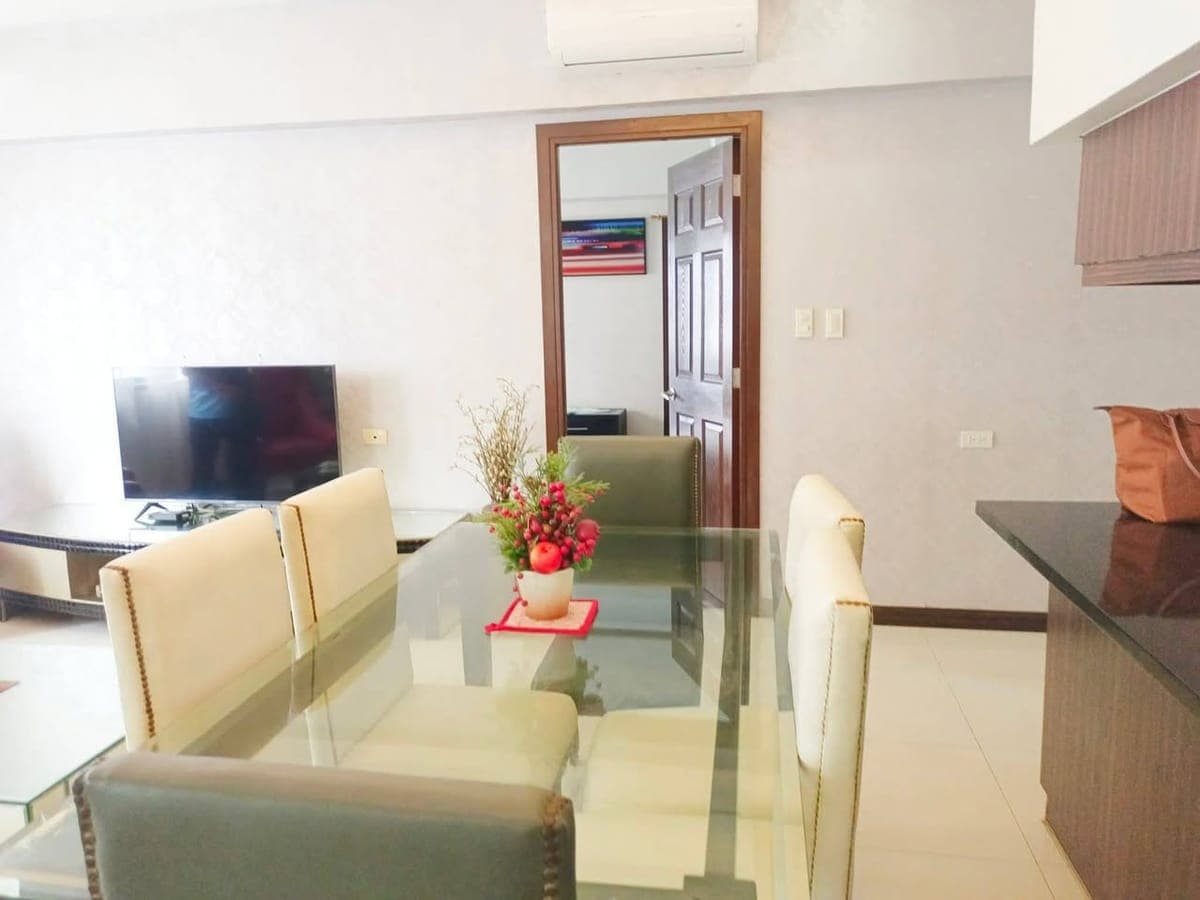 Avalon Condo 2br wd Parking Slot for Sale/Rent.. - photo 5