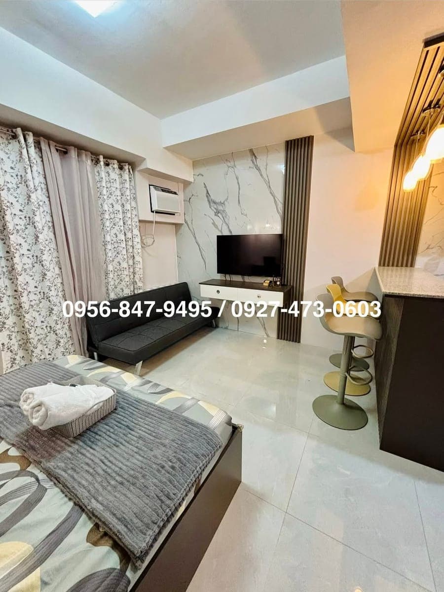 FOR RENT: Furnished Condo with Parking (Casa Mira Towers Mandaue) - photo 2