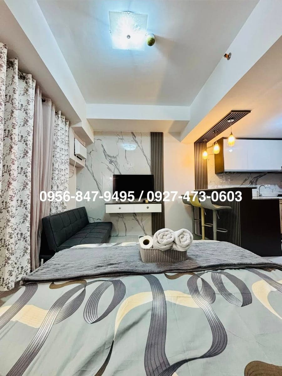 FOR RENT: Furnished Condo with Parking (Casa Mira Towers Mandaue) - photo 3