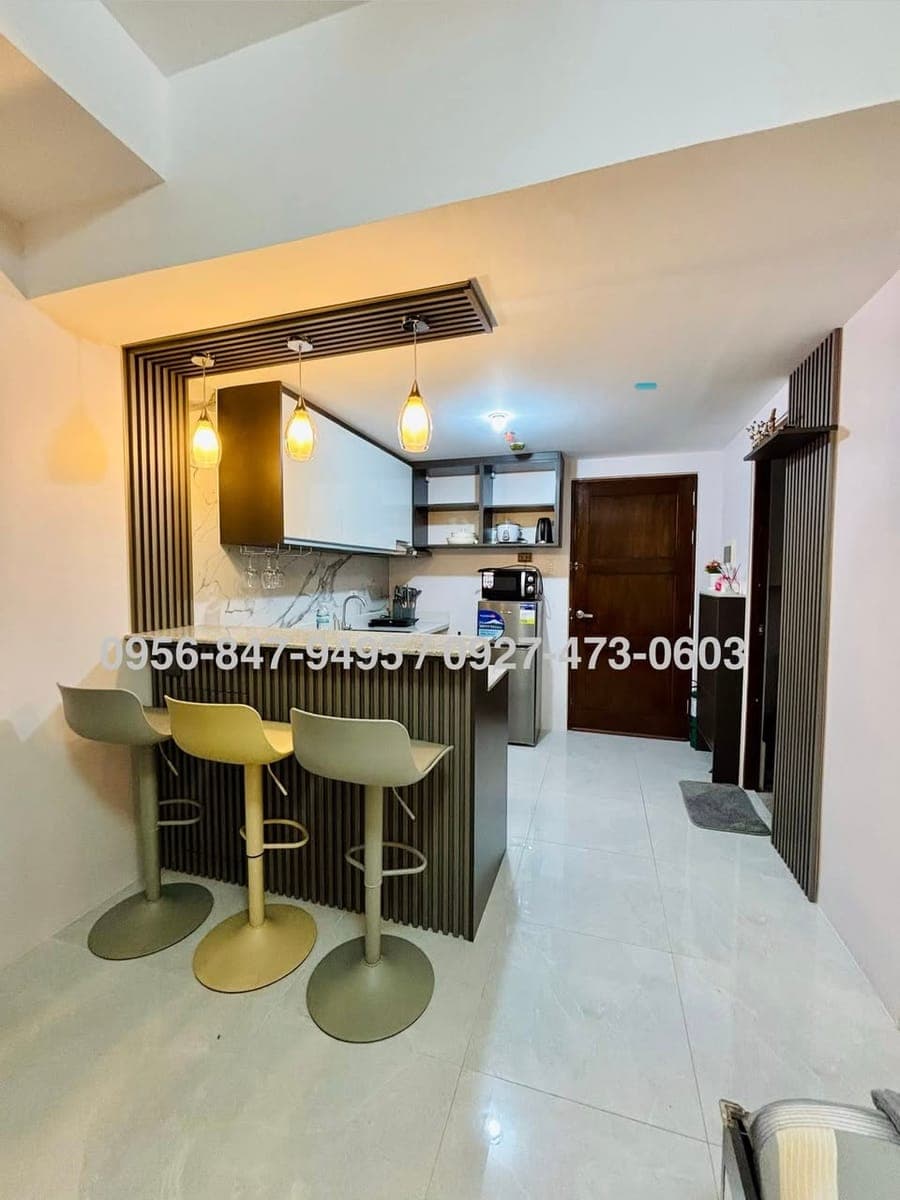 FOR RENT: Furnished Condo with Parking (Casa Mira Towers Mandaue) - photo 5