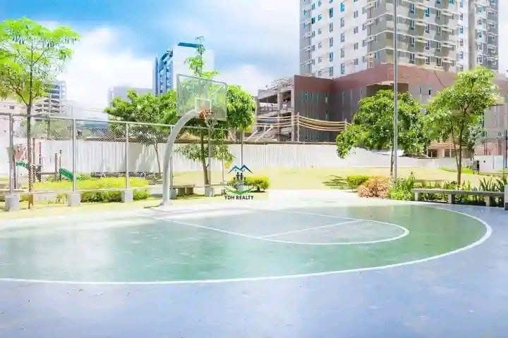 Fully furnished Studio unit in Avida Riala Towers T1, Unit 903( 9th floor)  @ P21K/mo - photo 2