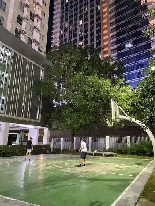 Fully furnished Studio unit in Avida Riala Towers T1, Unit 903( 9th floor)  @ P21K/mo - photo 3