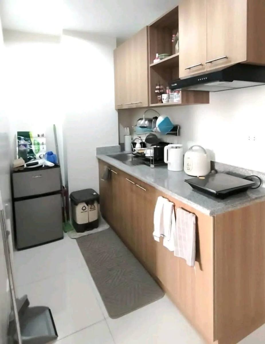 FOR RENT – ₱18,600/month (Unit Only) with parking ₱5,500/month - photo 5