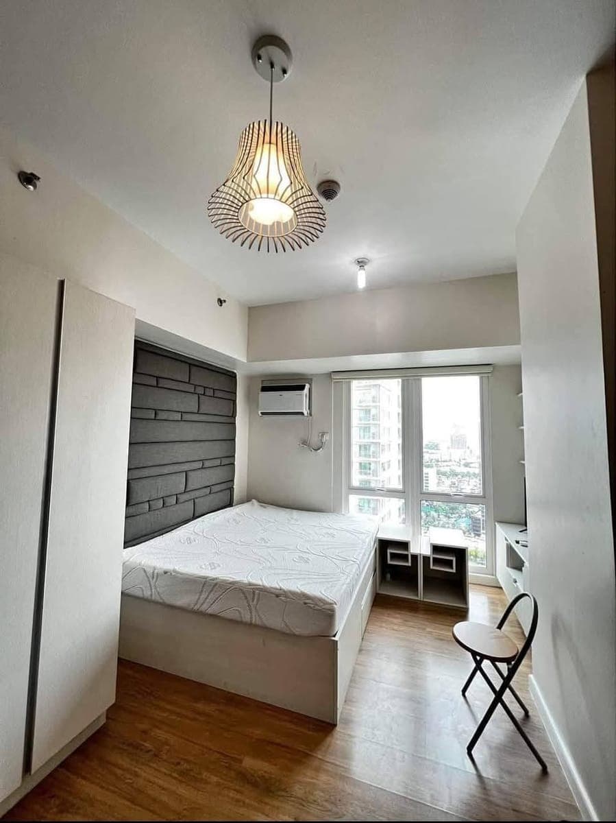 3 BEDROOM CONDO  FOR RENT‼️‼️‼️ - photo 1