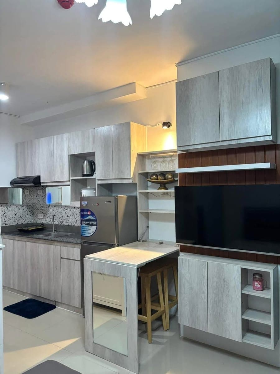🏙 FOR RENT - Fully Furnished Condo Unit in the heart of Cebu City✨ - photo 2