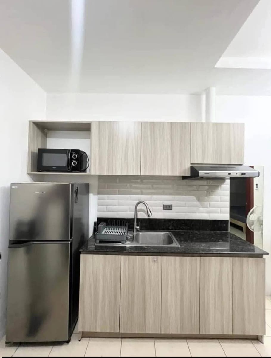 1 Bedroom Condo Near Ayala For Rent - photo 5