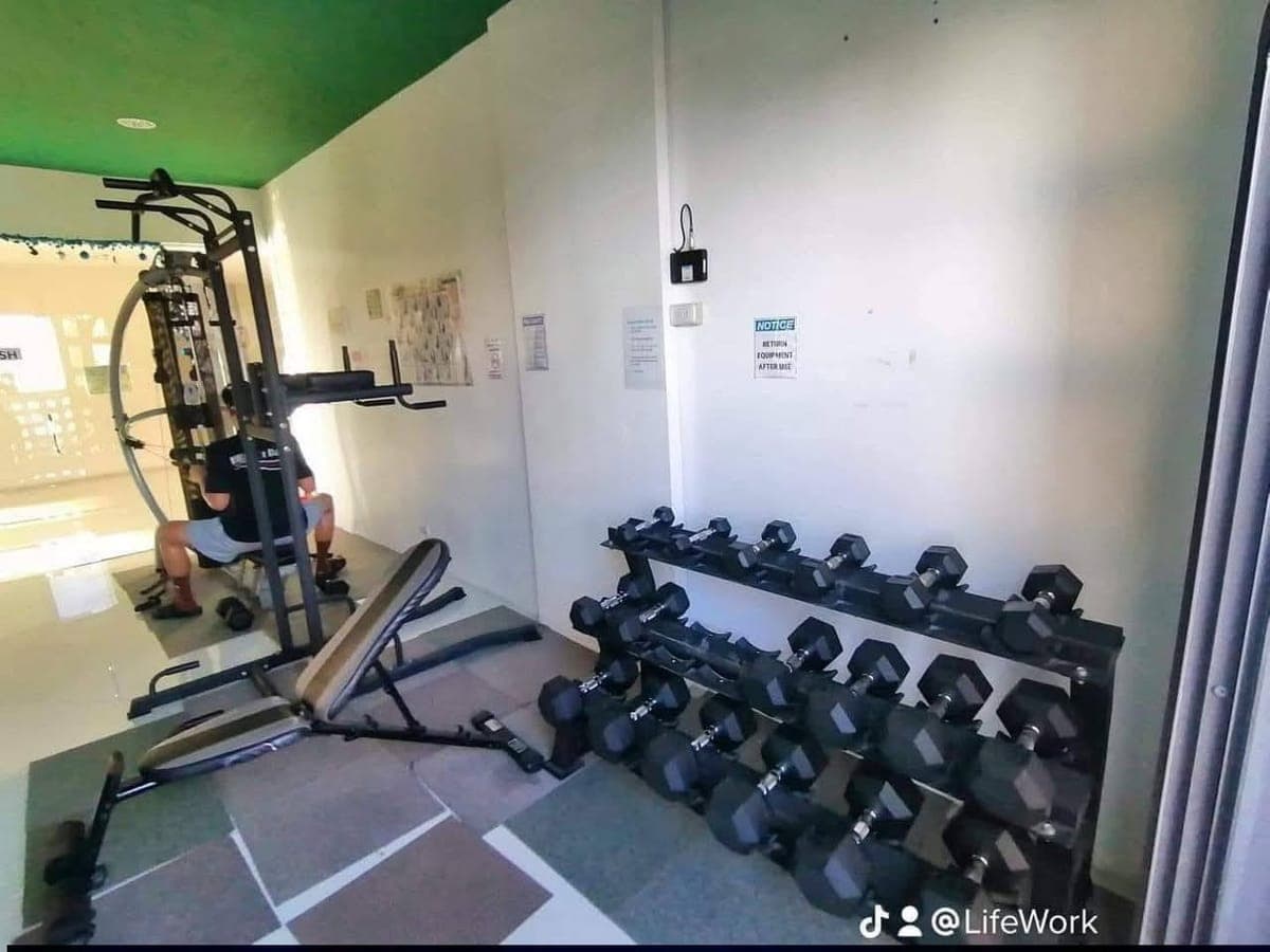 ***1 Bedroom Condo Near Ayala For Rent*** - photo 3