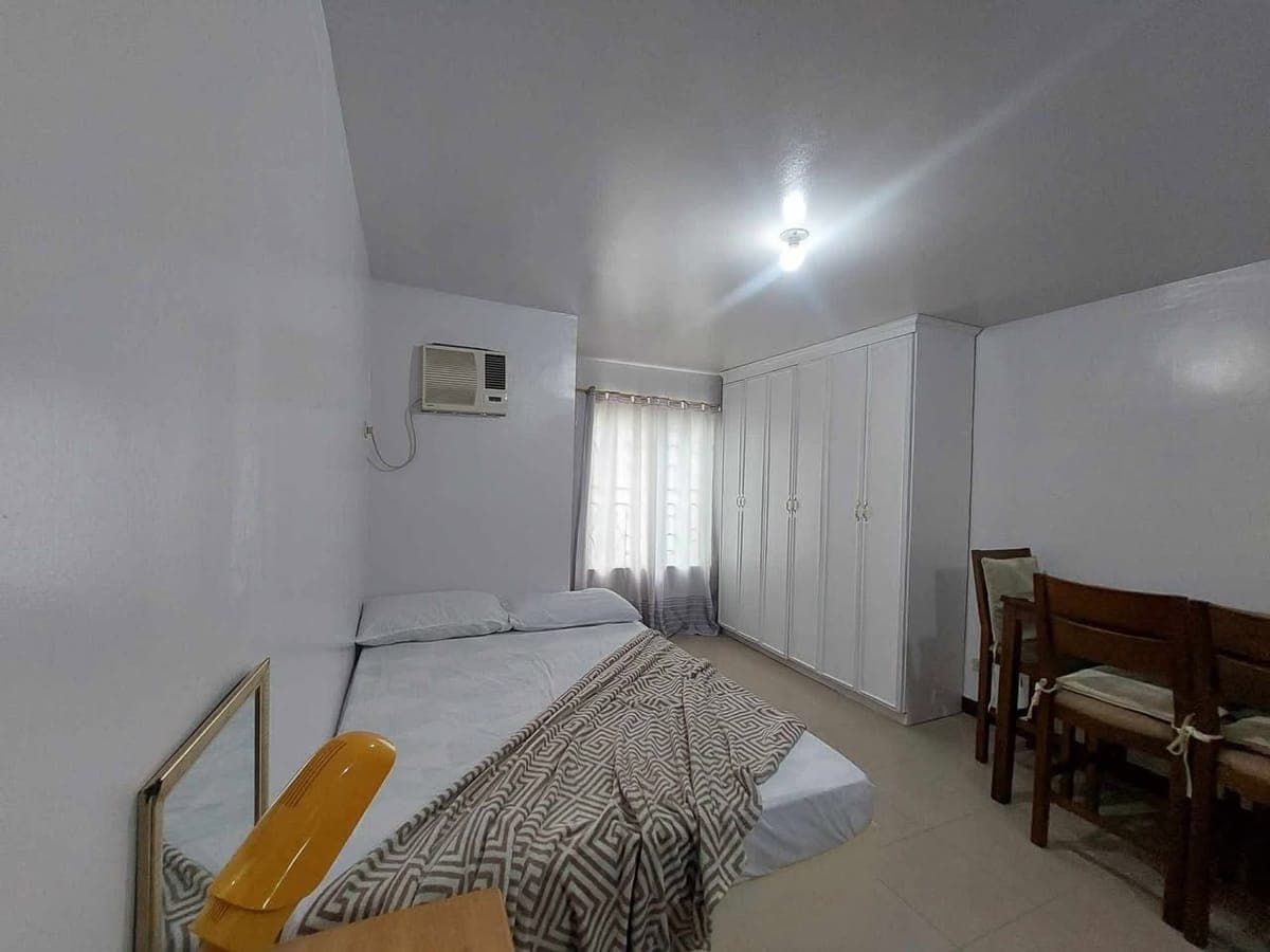 AVAILABLE FOR RENT - photo 2
