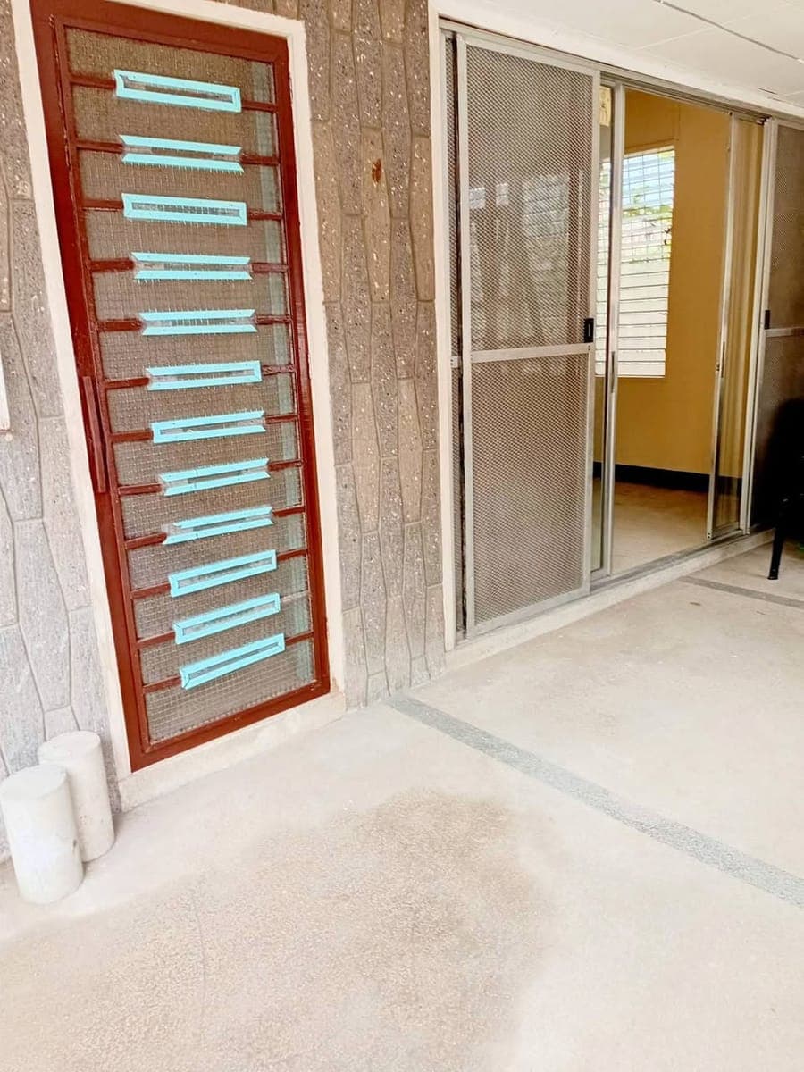📣 BUNGALOW 5BR HOUSE FOR RENT – GOOD FOR RESIDENTIAL/STAFF HOUSE IN GUADALUPE, CEBU CITY - photo 2