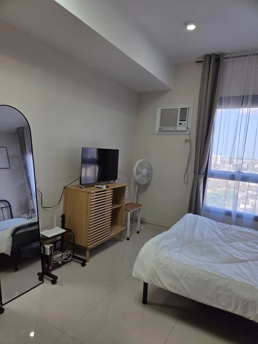 RENT - JTower Condominium - SEA VIEW, AS Fortuna st. - photo 2