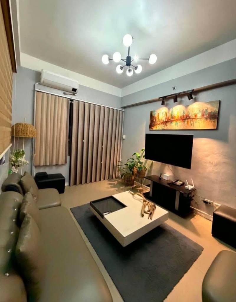 53 square meters 1 bedroom with balcony unit and internet ready for rent for more details call 09451871191 - photo 1