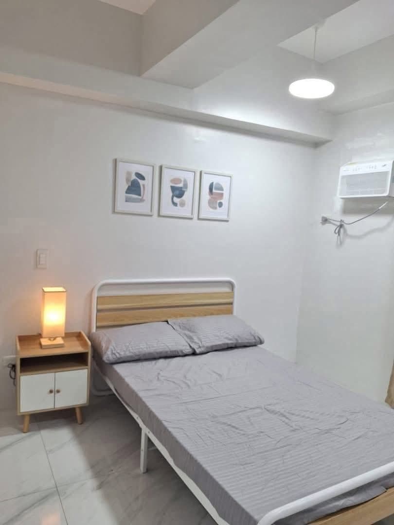 AFFORDABLE FURNISHED STUDIO UNIT FOR RENT‼️ - photo 2