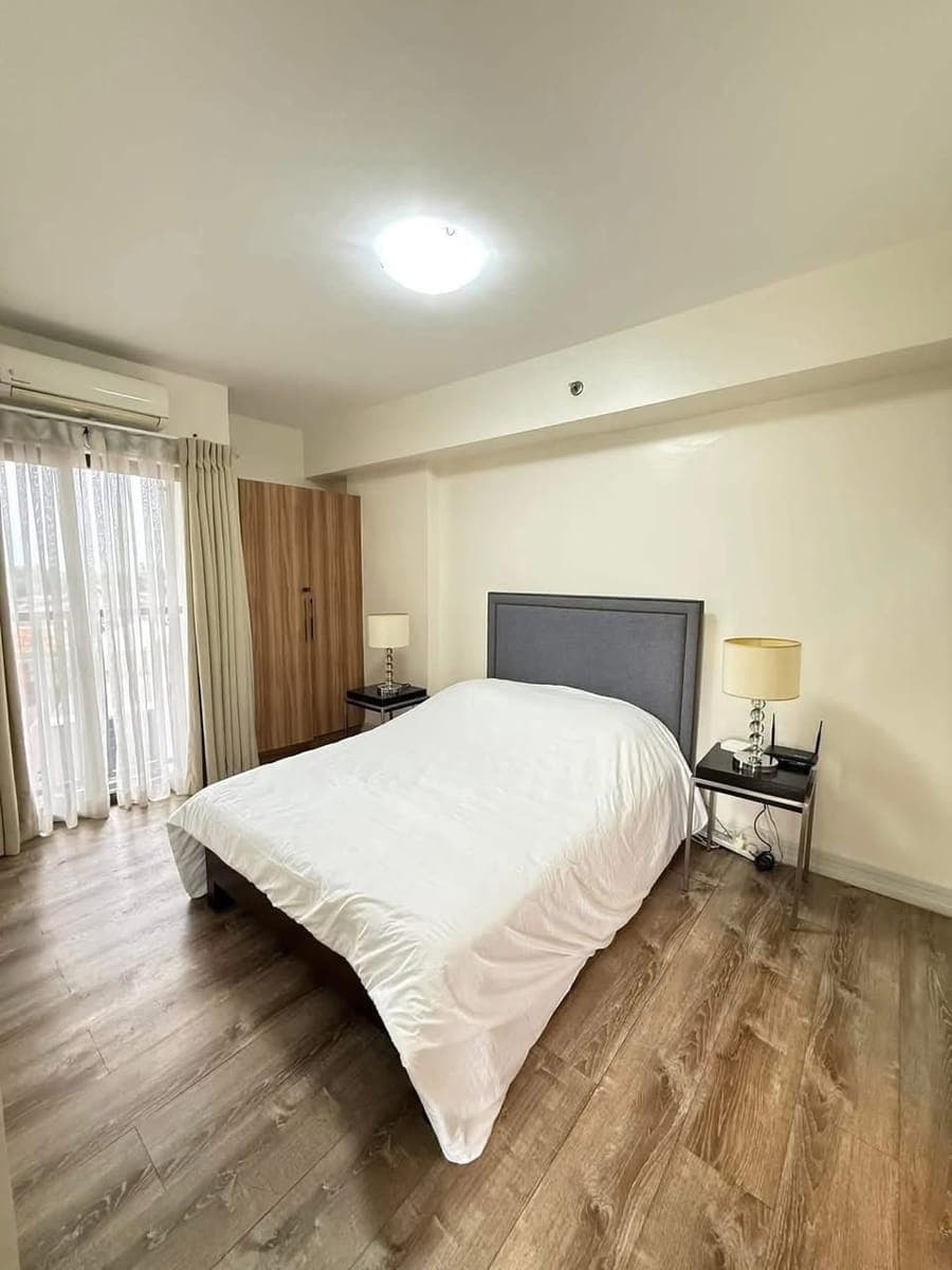 2 BR with Balcony walking distance to Cebu IT Park Available For Rent✨ - photo 3