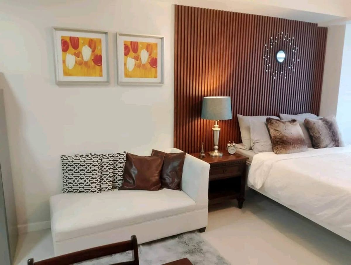 ✨ STUDIO UNIT FOR RENT – HIGH FLOOR SEAVIEW LIVING! 🌊🏙️ - photo 4