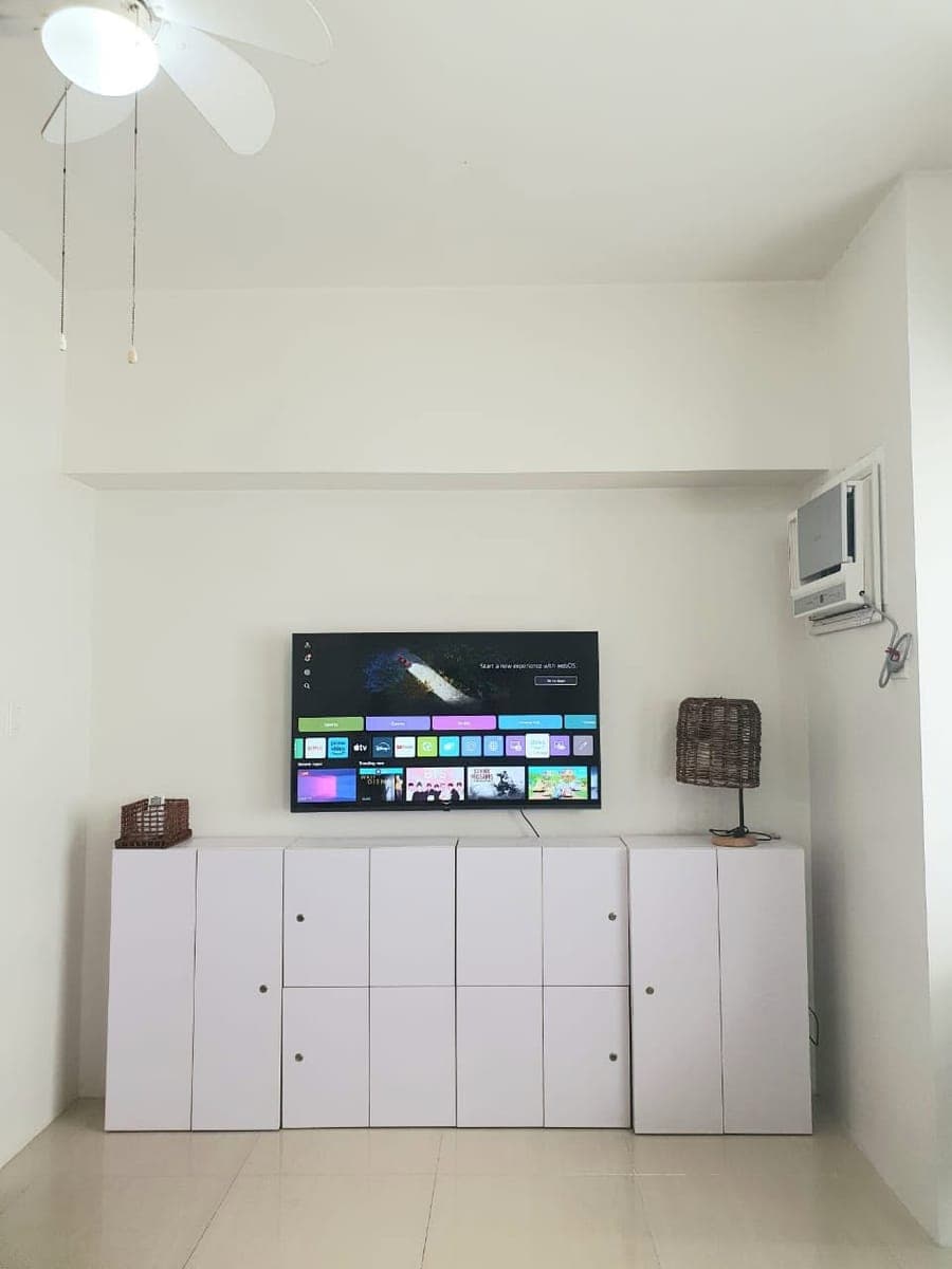 FOR LEASE: Furnished Studio Unit in Calyx, IT Park - photo 4