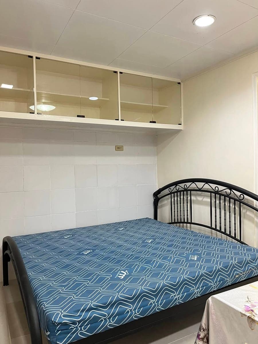 Semi-Furnished Studio  Apartment - photo 2
