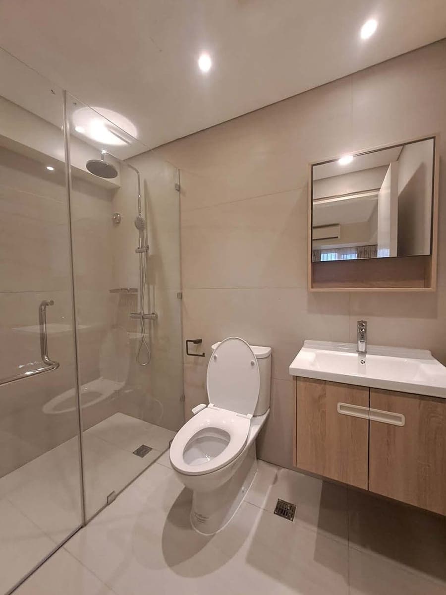 FOR RENT: One Bedroom Unit in Sedona Parc inside Cebu Business Park - photo 3