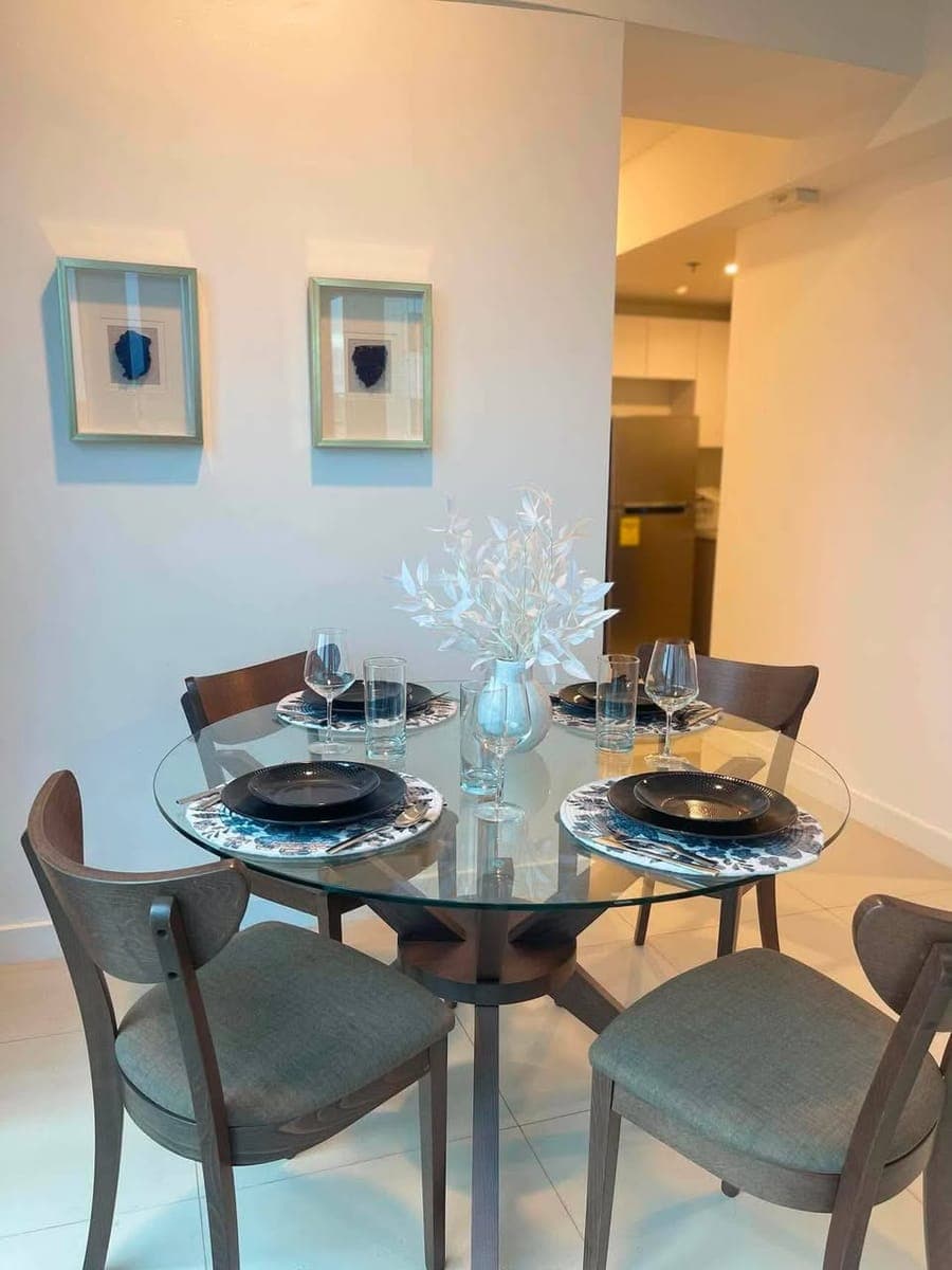 Live in style at 38 Park Avenue — a fully furnished 1‑bedroom unit with elegant interiors, complete... - photo 2