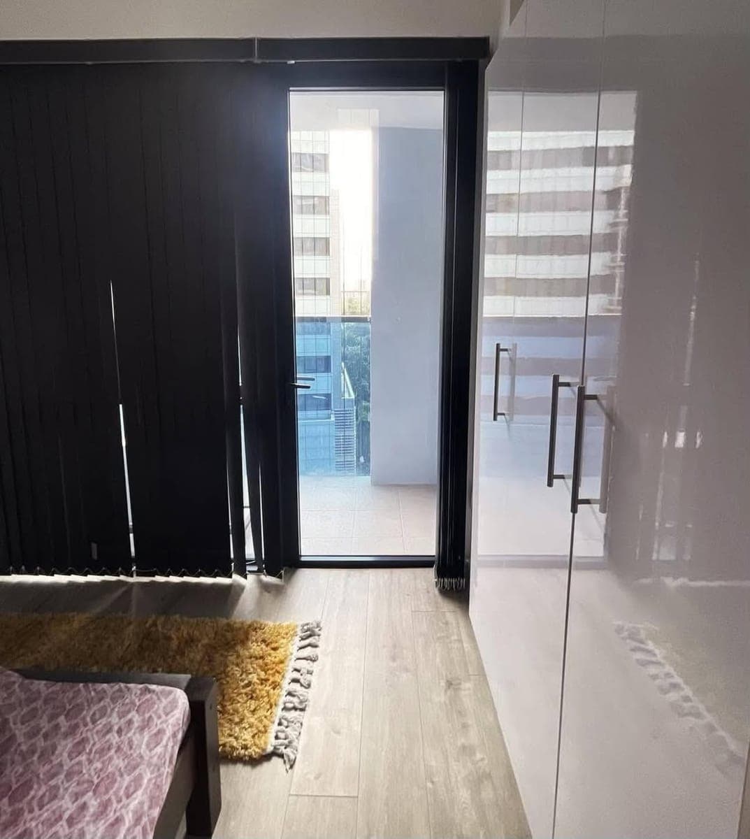Live in style at 38 Park Avenue — a fully furnished 1‑bedroom unit with elegant interiors, complete... - photo 3
