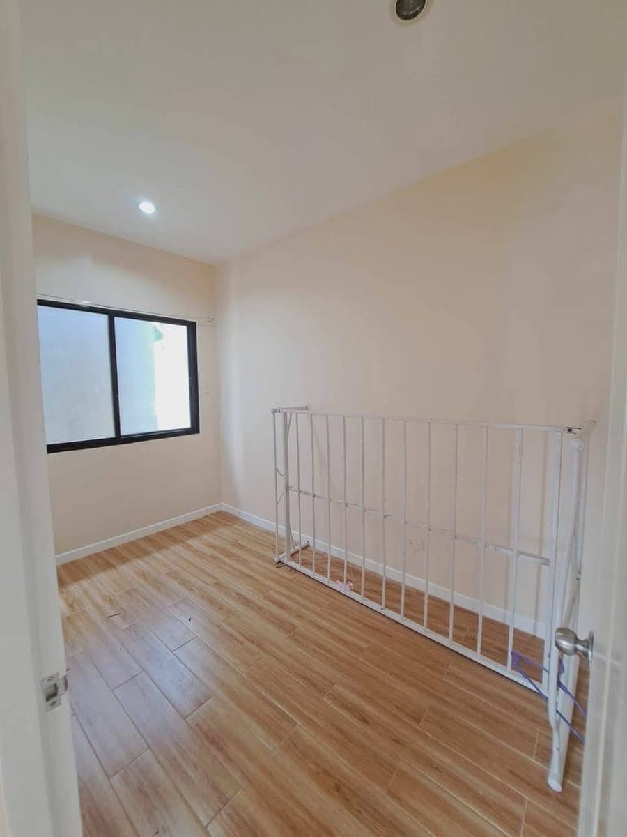 FOR RENT West Boxhill Residences - photo 3