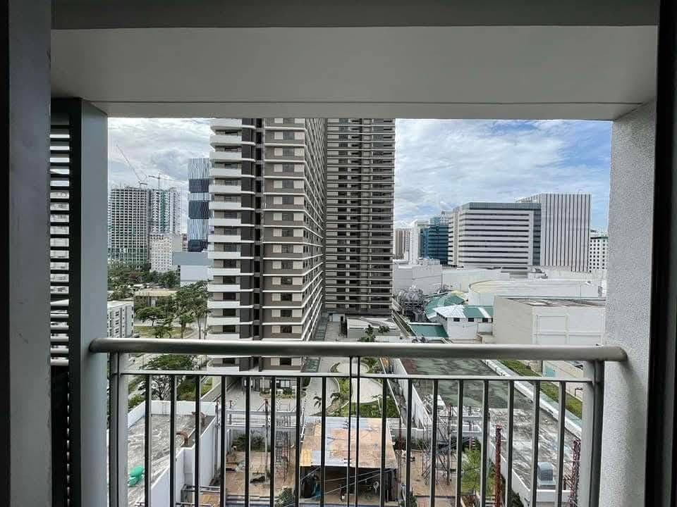Parkpoint for lease - photo 4