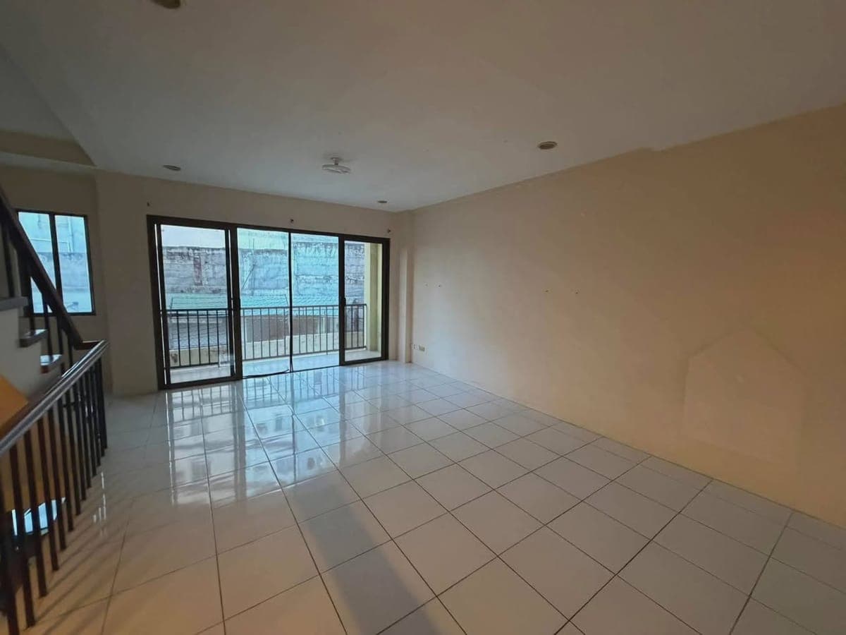 FOR RENT: House & Lot in Banawa, Cebu City - photo 2