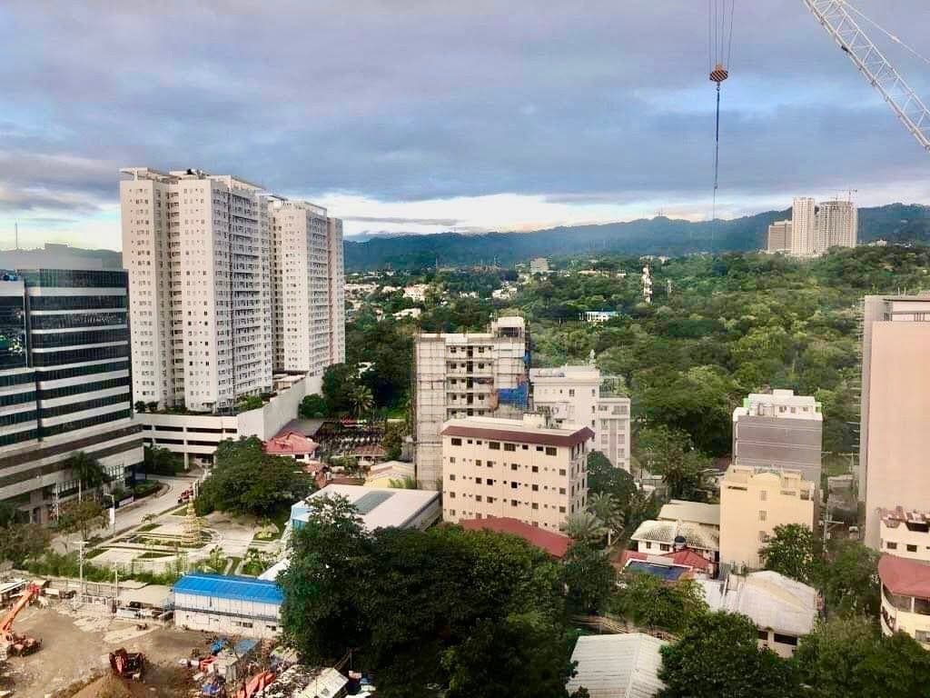 🔥 Live in the heart of Cebu IT Park! 🔥 - photo 5
