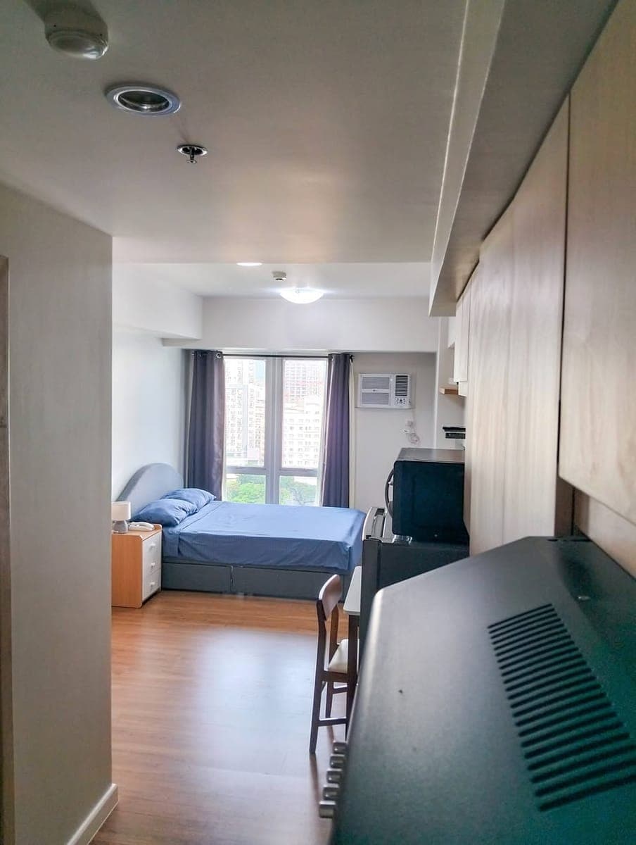 ✨ Fully Furnished Studio for RENT in Solinea Tower 4, Cebu City ✨ - photo 5