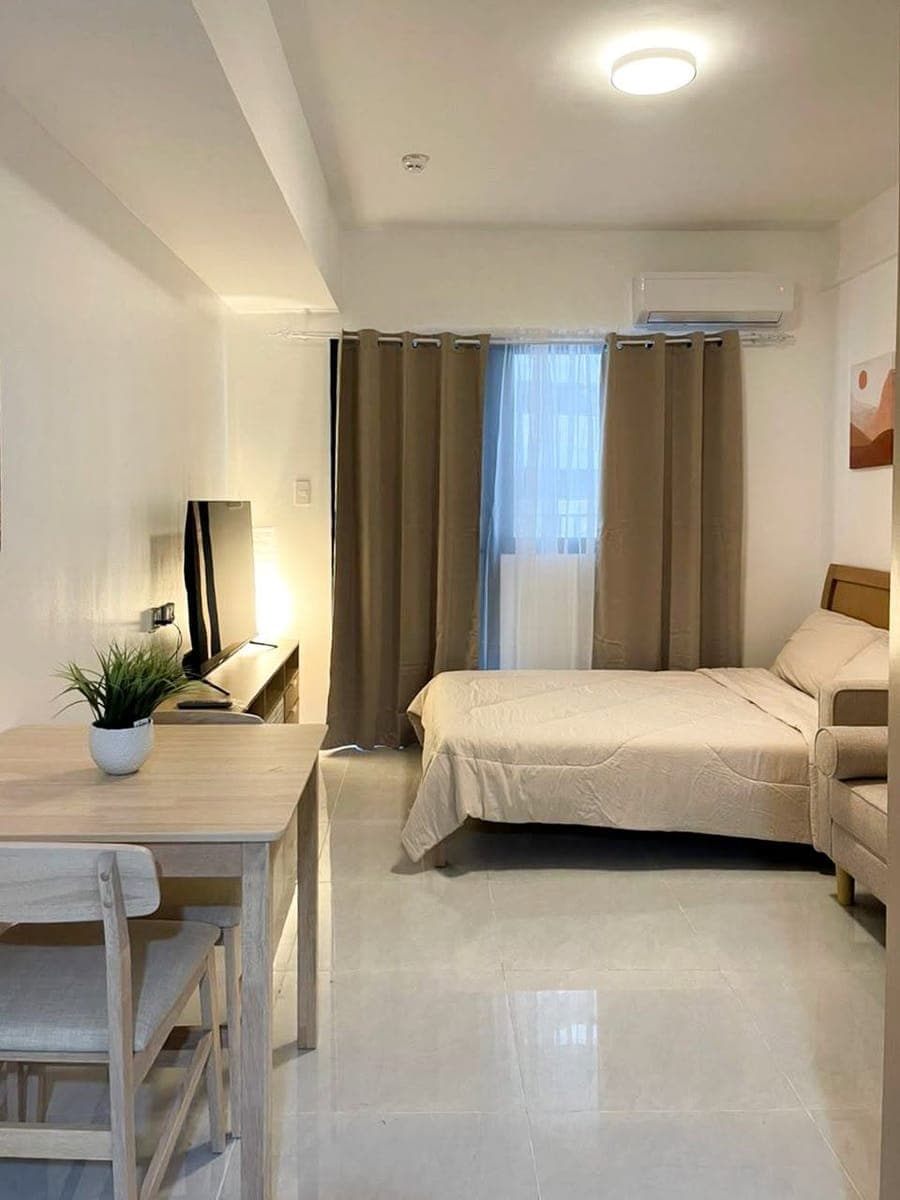 FOR LEASE: City Clou Tower C, Cebu City - photo 1