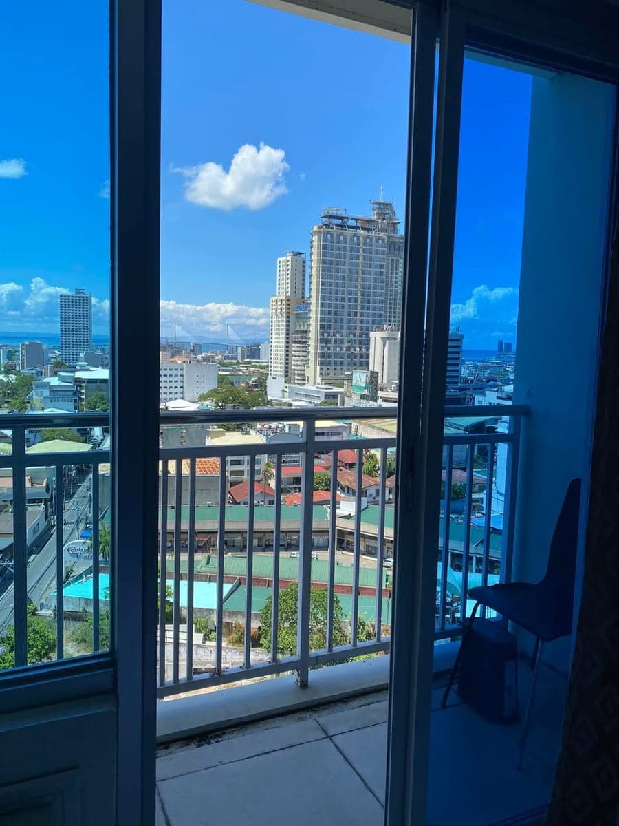Baseline Residences unit for Rent - photo 2