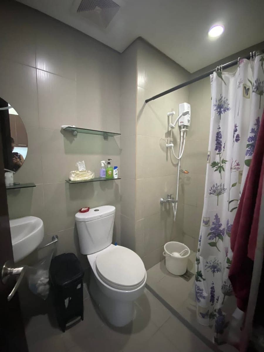 Baseline Residences unit for Rent - photo 4