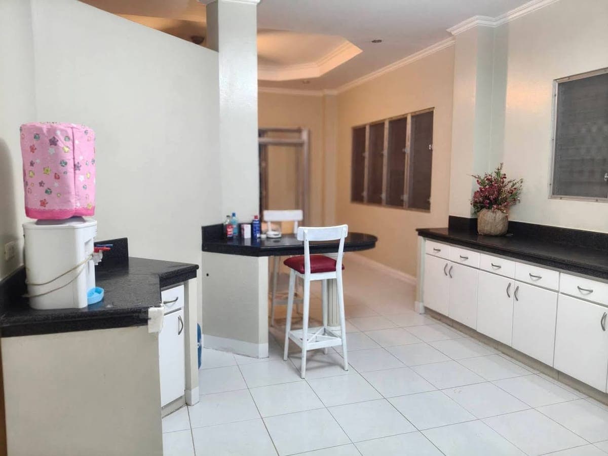 FOR RENT: Spacious Single Detached Family Home 🏡 - photo 1