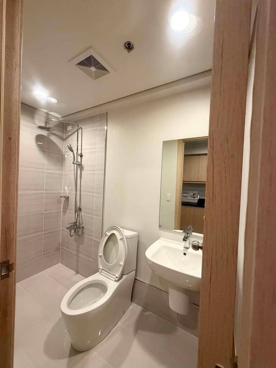 FOR RENT: Brand New Studio Unit at Solinea Tower 4 - photo 4