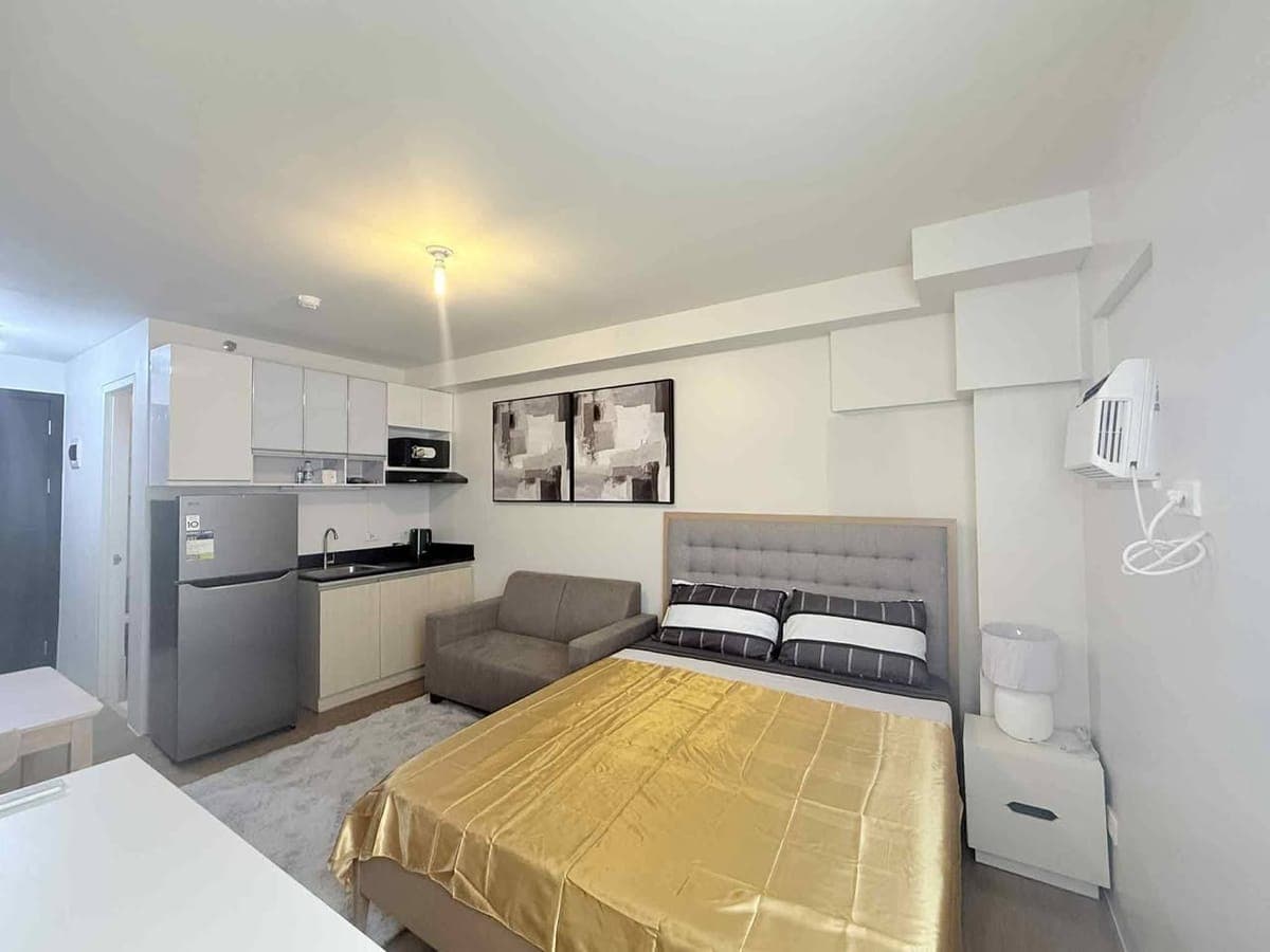 STUDIO UNIT for RENT - photo 3