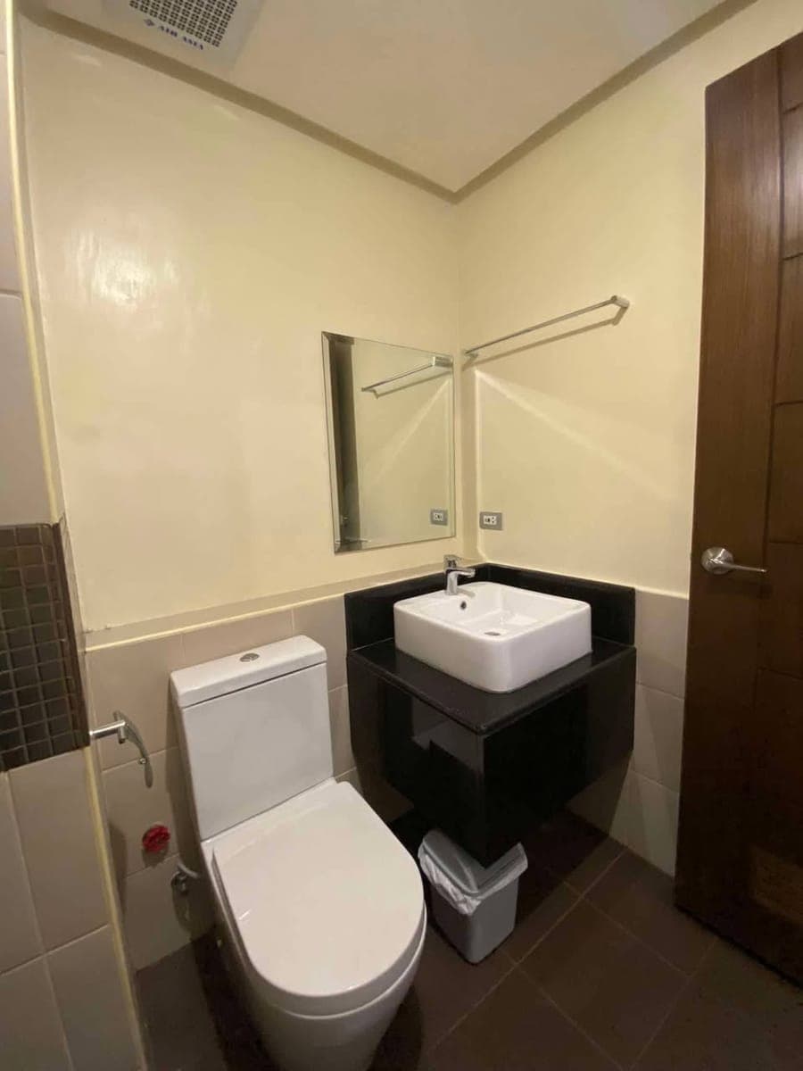 FOR RENT Fully Furnished Studio Unit - photo 5