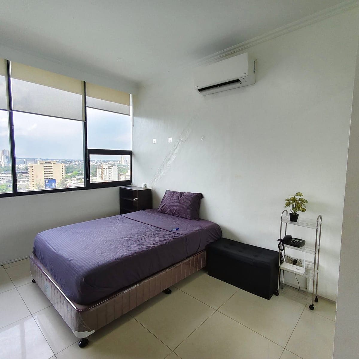 FOR RENT: Spacious Studio Unit in Avenir - photo 1