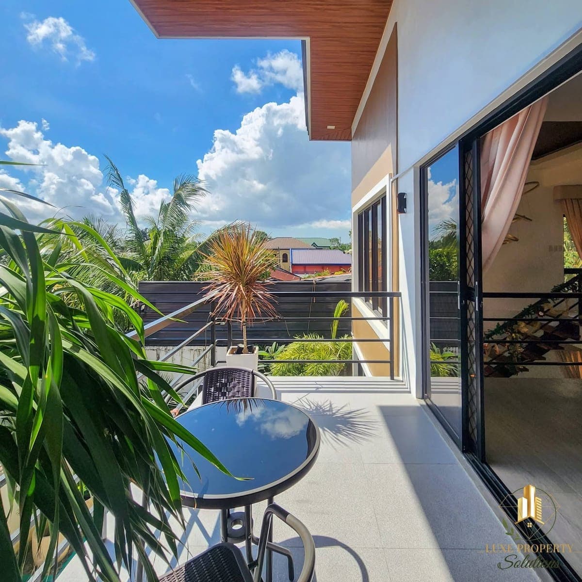🏡 𝗧𝗵𝗶𝘀 ₱𝟭𝟱𝗠 𝗛𝗼𝗺𝗲 𝗨𝘀𝗲𝗱 𝘁𝗼 𝗕𝗲 𝗣𝗿𝗶𝗰𝗲𝗱 𝗮𝘁 ₱𝟮𝟱𝗠. 𝗦𝗲𝗲 𝗪𝗵𝘆 𝗜𝘁'𝘀 𝗢�... - photo 2