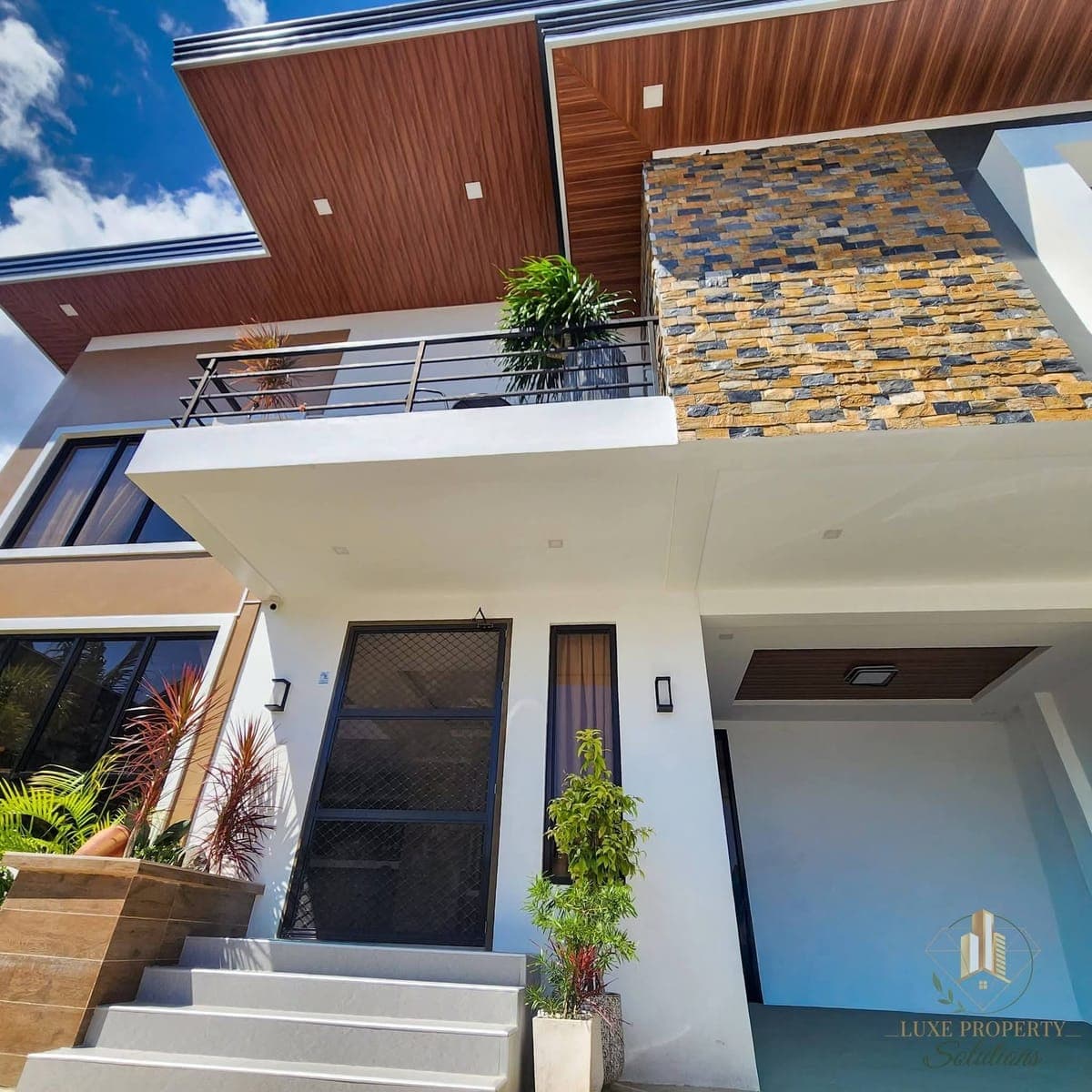 🏡 𝗧𝗵𝗶𝘀 ₱𝟭𝟱𝗠 𝗛𝗼𝗺𝗲 𝗨𝘀𝗲𝗱 𝘁𝗼 𝗕𝗲 𝗣𝗿𝗶𝗰𝗲𝗱 𝗮𝘁 ₱𝟮𝟱𝗠. 𝗦𝗲𝗲 𝗪𝗵𝘆 𝗜𝘁'𝘀 𝗢�... - photo 4