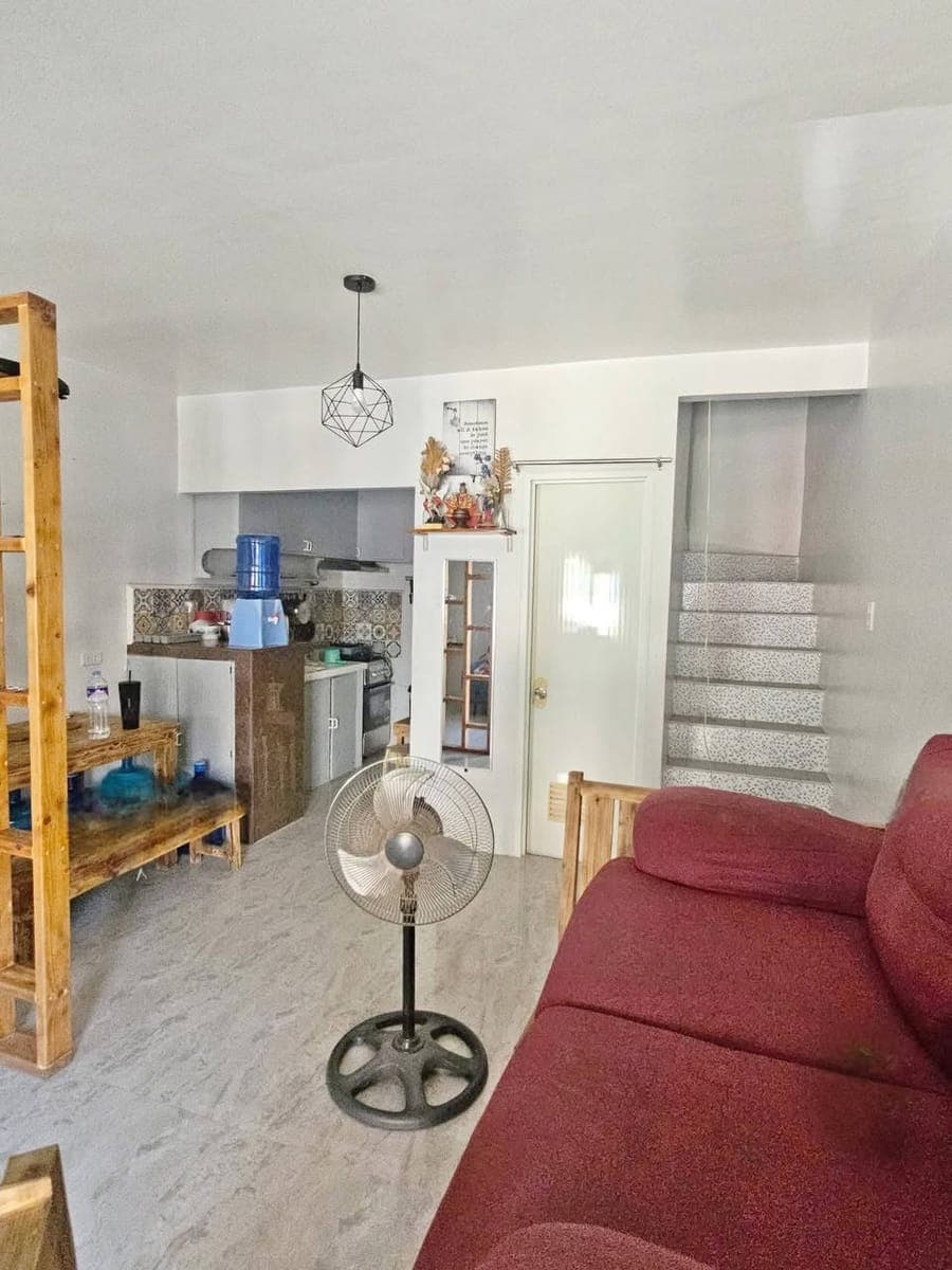 𝐅𝐎𝐑 𝐑𝐄𝐍𝐓 - 2Br House & Lot in Compostela - photo 5