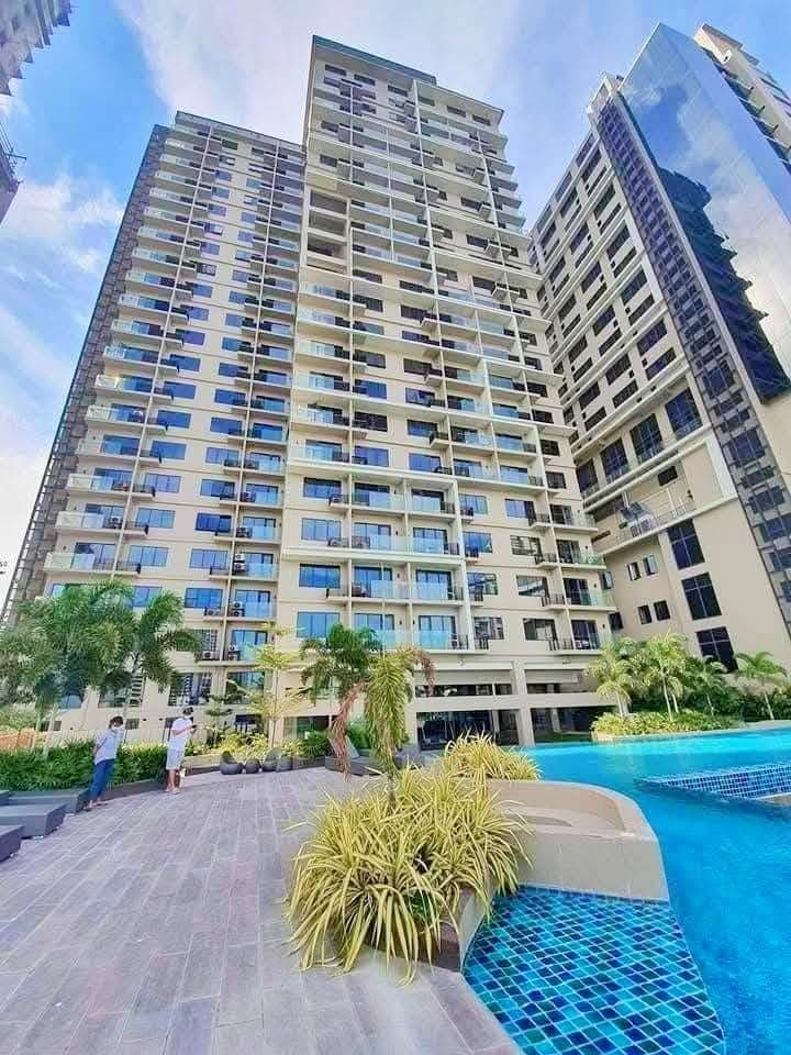 👉FOR RENT BRANDNEW  STUDIO w/ BALCONY IN TOWER 3 Baseline Prestige Cebu City Living! 🏙 - photo 1