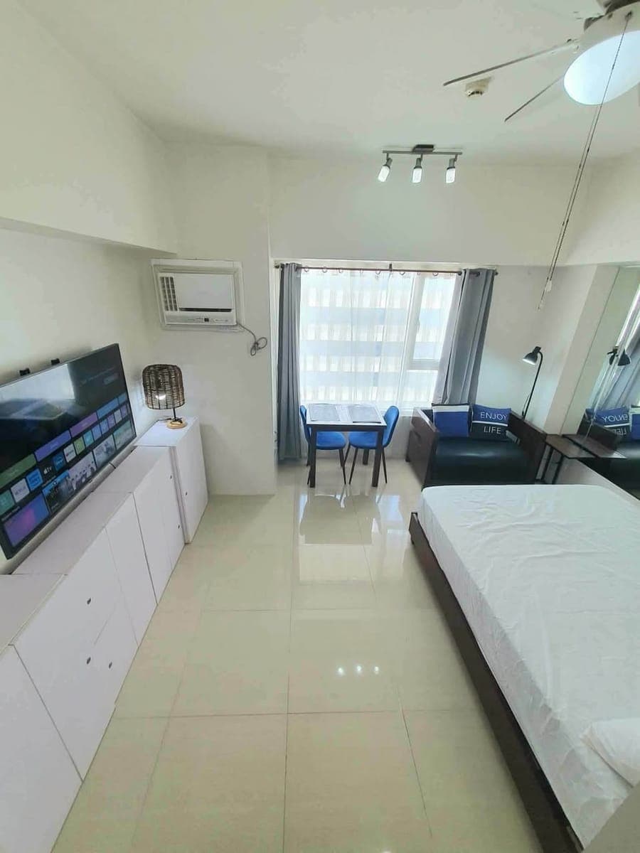 FOR RENT: Fully Furnished Studio Unit – Calyx Residences, IT Park Cebu - photo 2