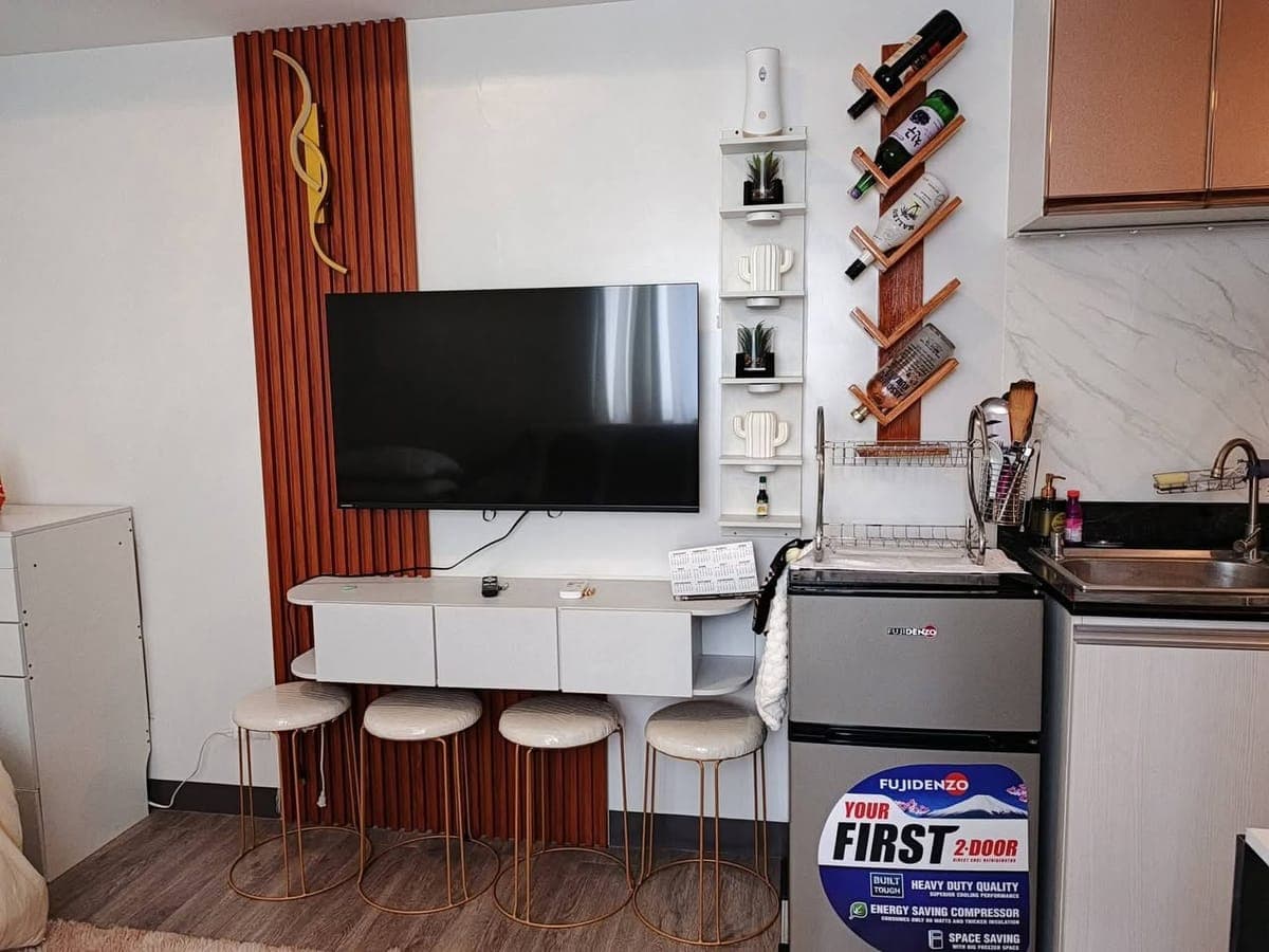 SYMFONI Studio CORNER UNIT FOR RENT - photo 1