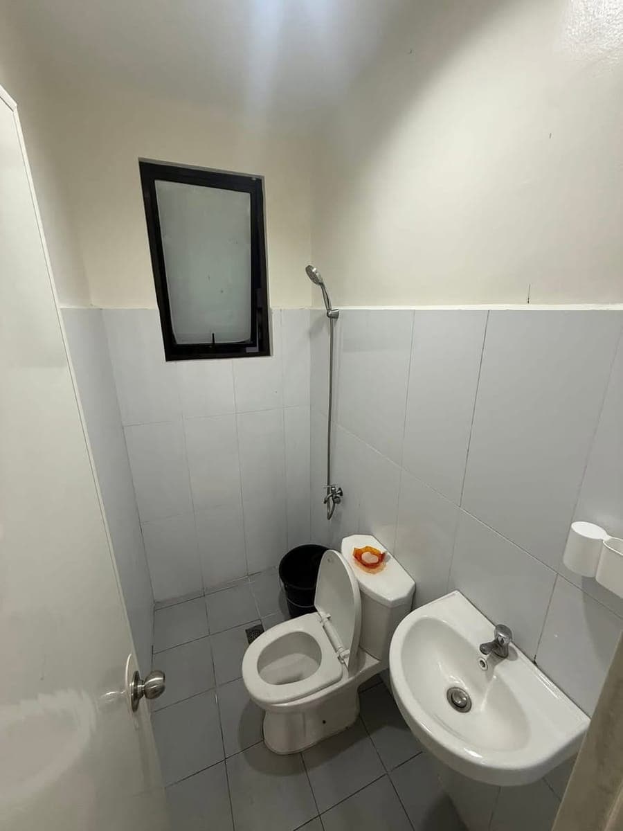 Direct Listing - photo 4