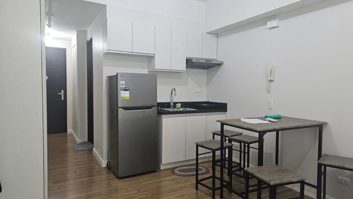 DIRECT LISTING - photo 4