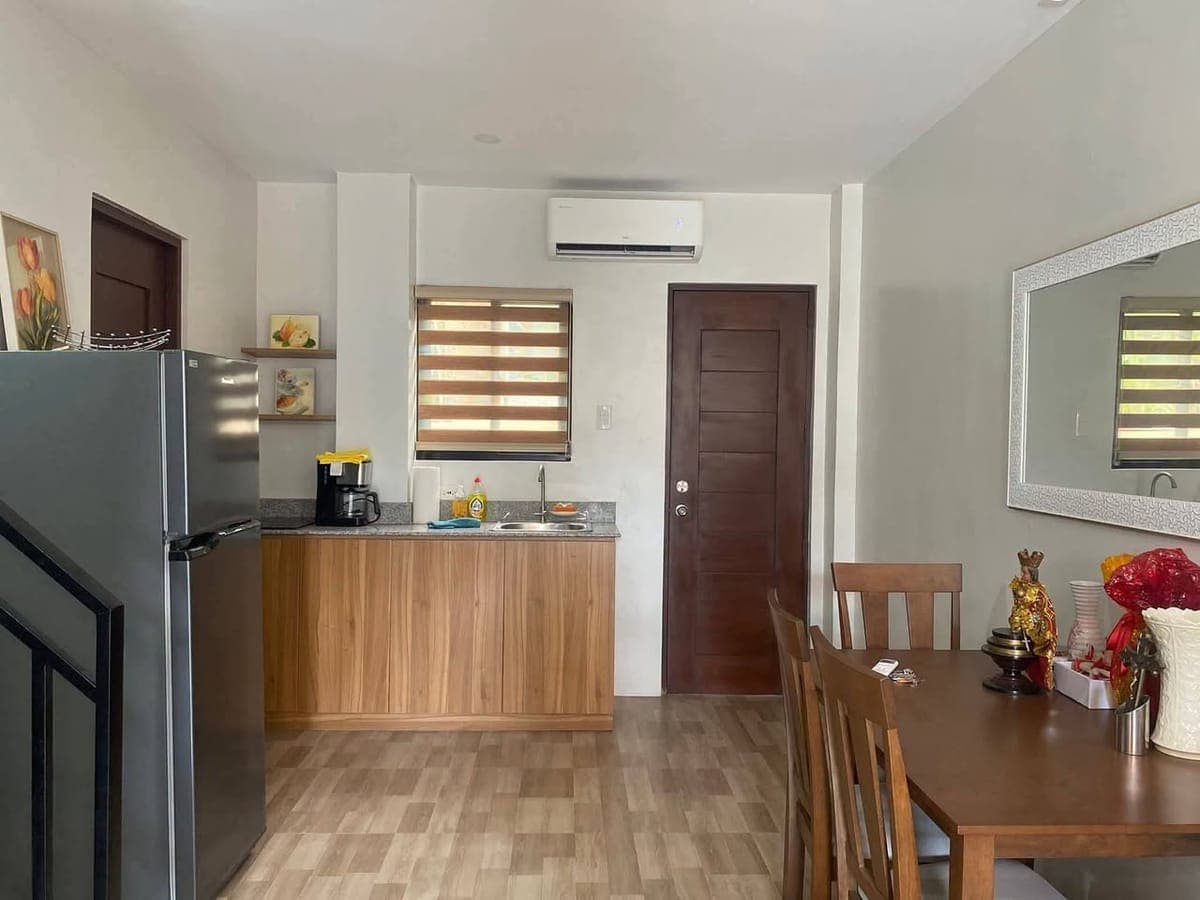 HOUSE FOR RENT OR SALE  IN TALAMBAN CEBU - photo 4