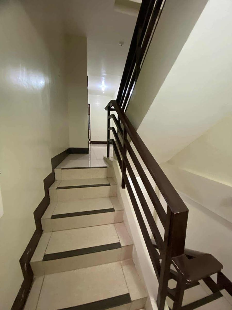 FOR RENT 5BR, TALISAY - photo 3